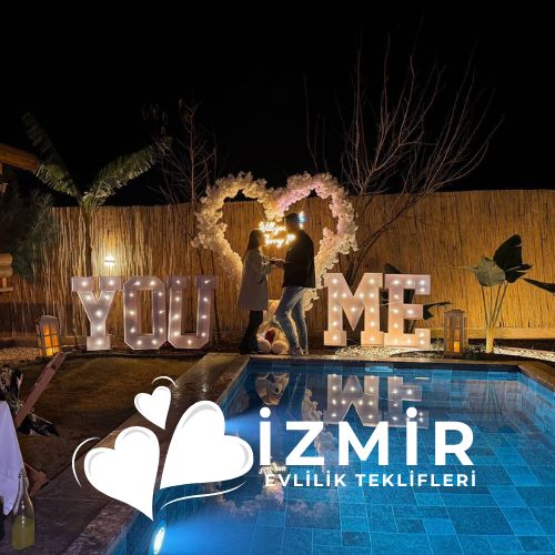 Havuzbaşı Evlilik Teklifi